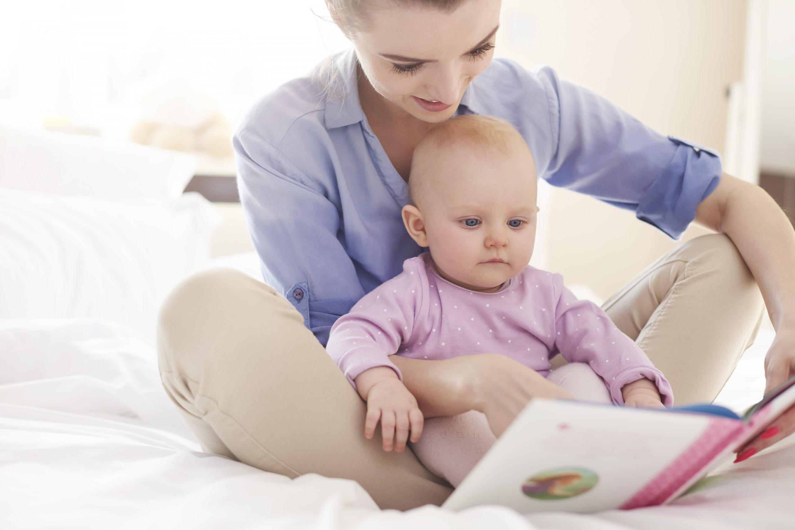 ¿Qué tipo de libros debería de leer con mi bebé?